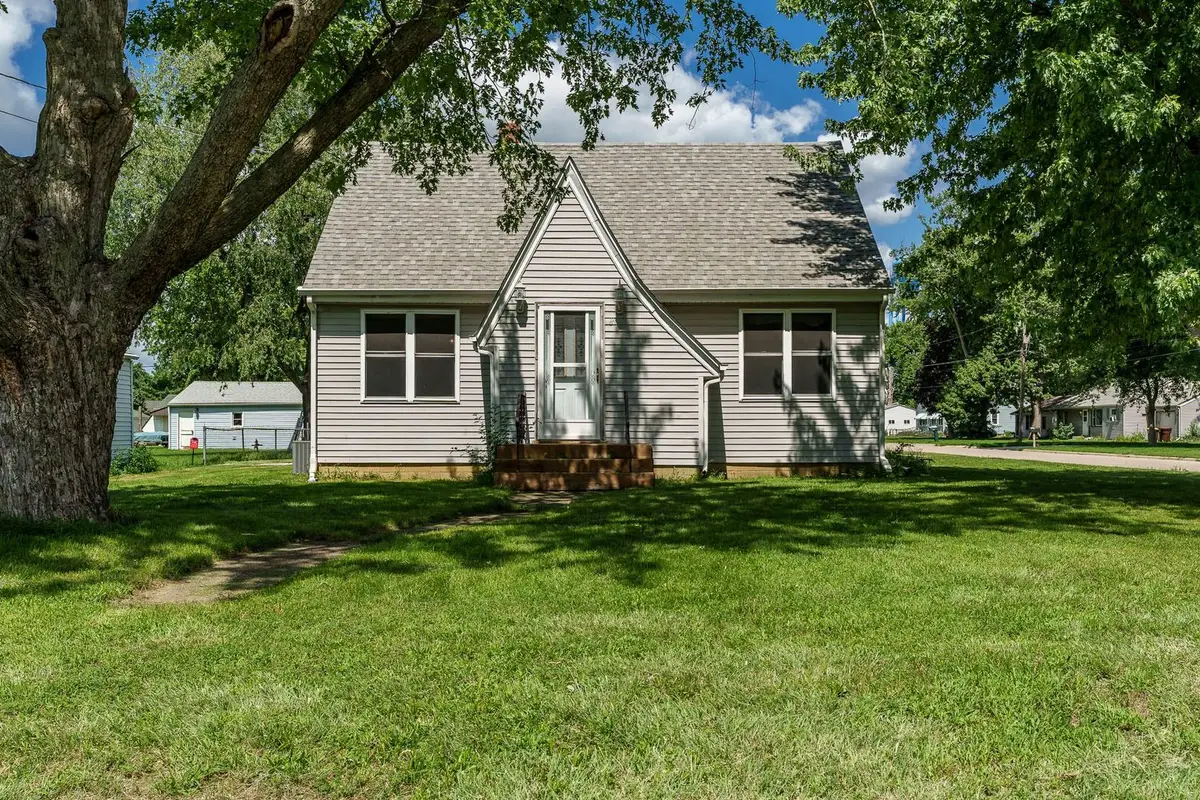 808 Wayne Drive, Loves Park, IL 61111 - #1