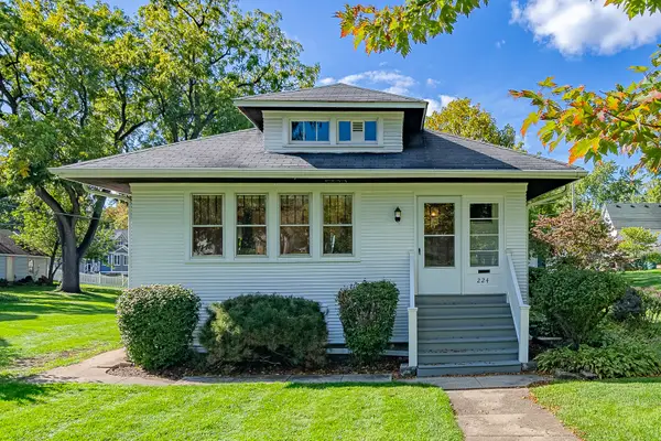224 S Walnut Street, Itasca, IL 60143