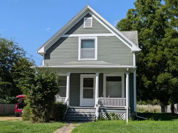 208 N Commercial Street, Baileyville, IL 61007