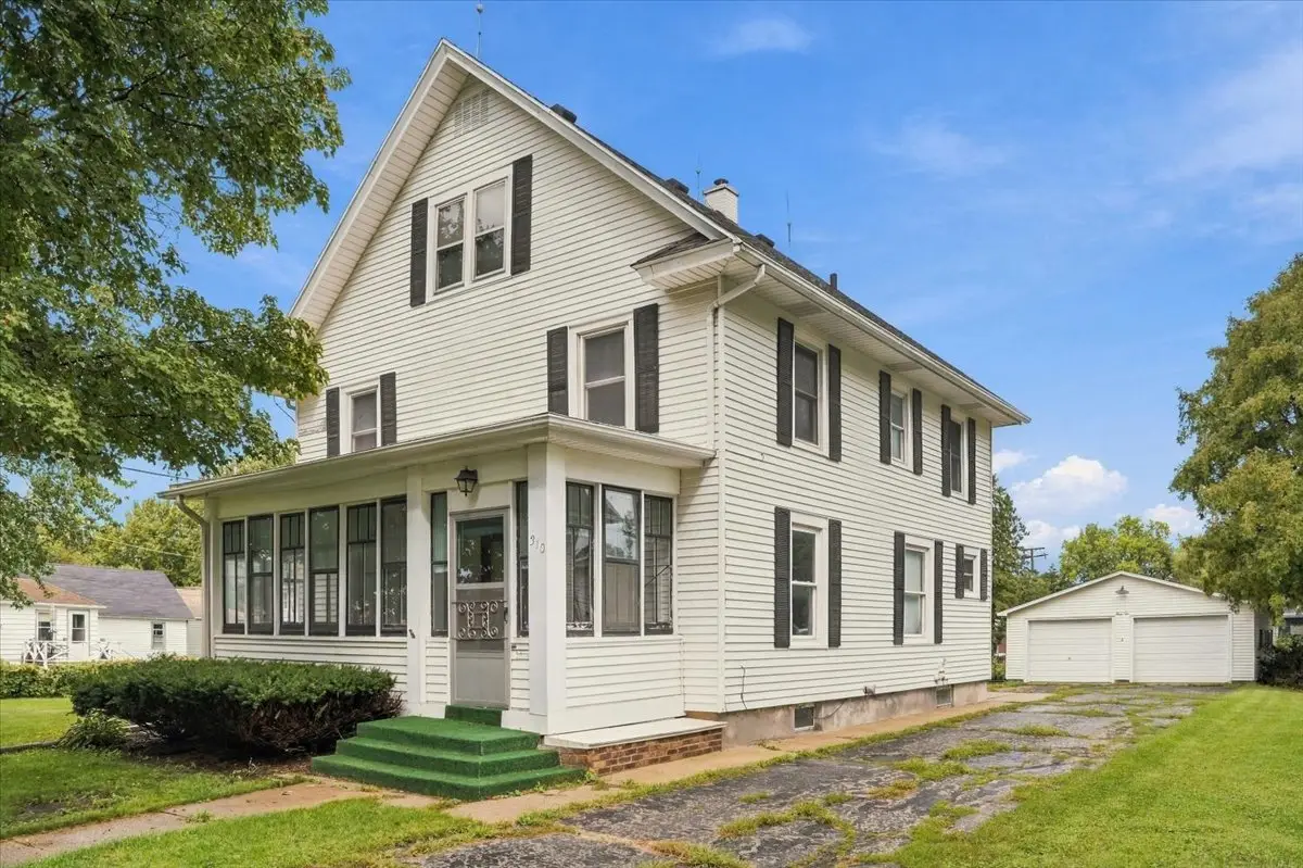 310 E Dixon Street, Polo, IL 61064 - #1