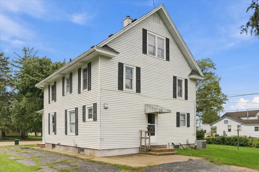 310 E Dixon Street, Polo, IL 61064 - #3