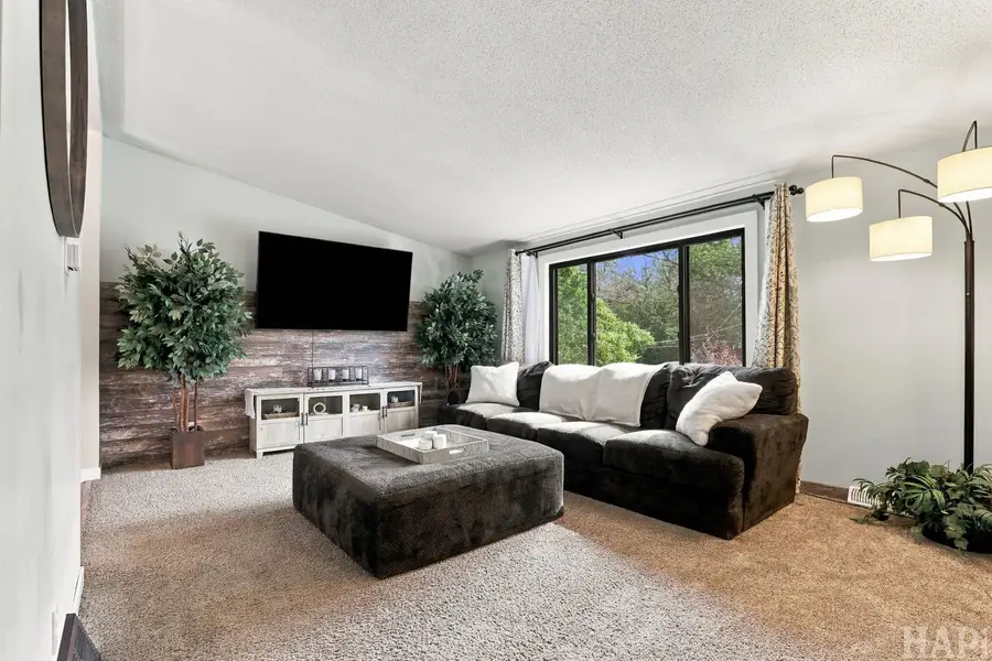 8006 Craig Drive, Wonder Lake, IL 60097 - #3