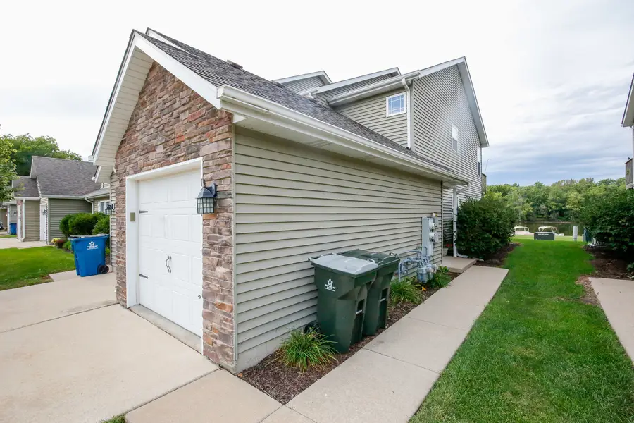 1721 W River Street #1721, Dixon, IL 61021 - #2