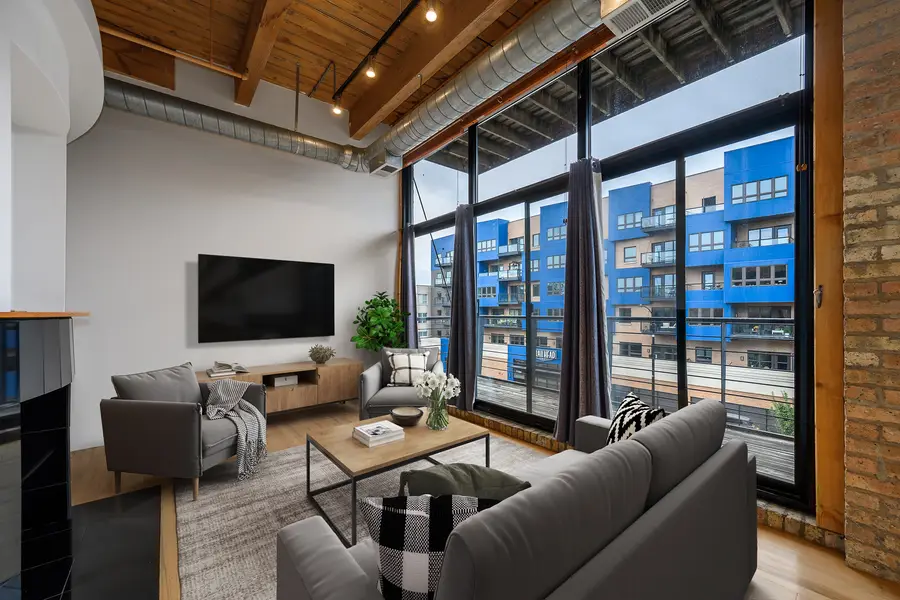 1751 N Western Avenue #303, Chicago, IL 60647 - #2