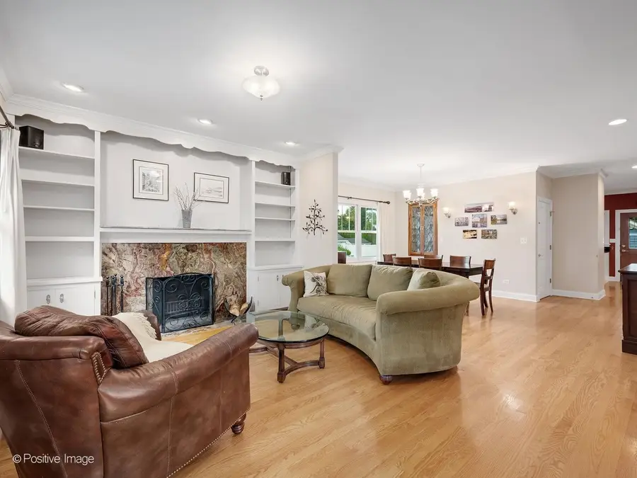 217 S Summit Street, Wheaton, IL 60187 - #3