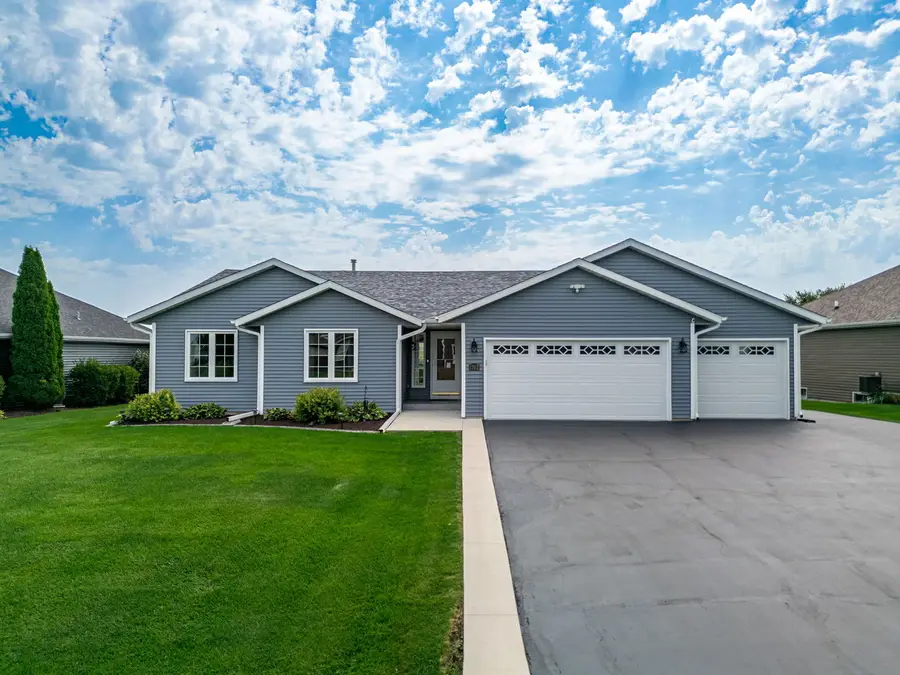 1702 Lorimar Drive, Durand, IL 61024 - #2