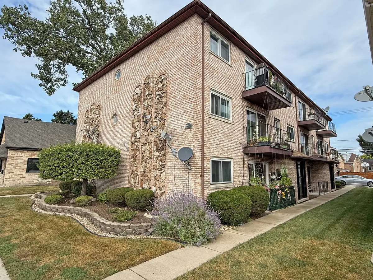 5824 S Archer Avenue #2B, Chicago, IL 60638 - #1