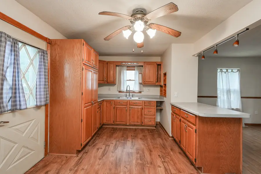 136 N Oak Street, Manteno, IL 60950 - #2