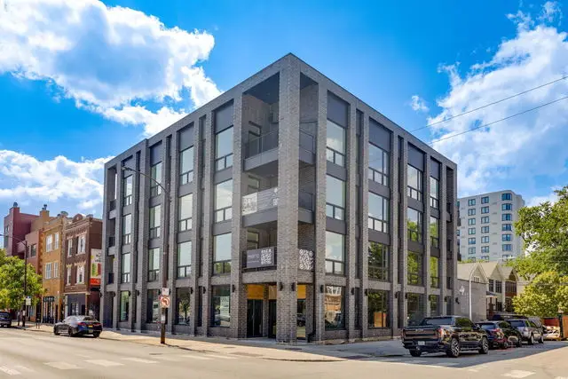 2072 N Western Avenue #PH-401, Chicago, IL 60647 - #1
