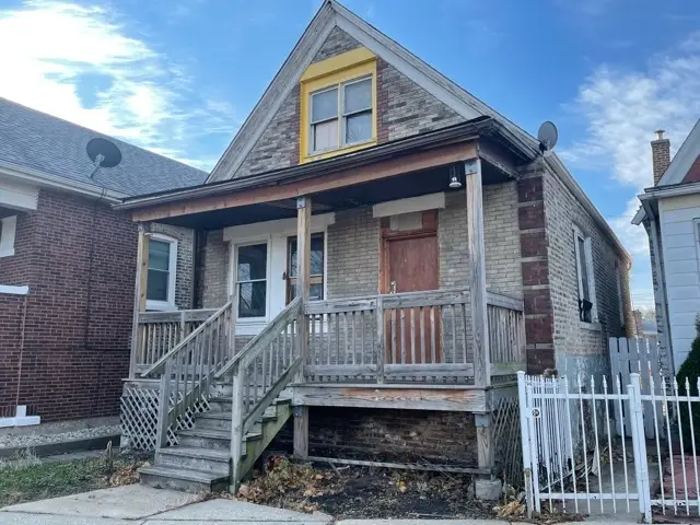 1350 N Monticello Avenue, Chicago, IL 60651 - #1