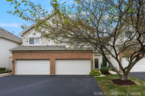 2256 Stoughton Drive, Aurora, IL 60502
