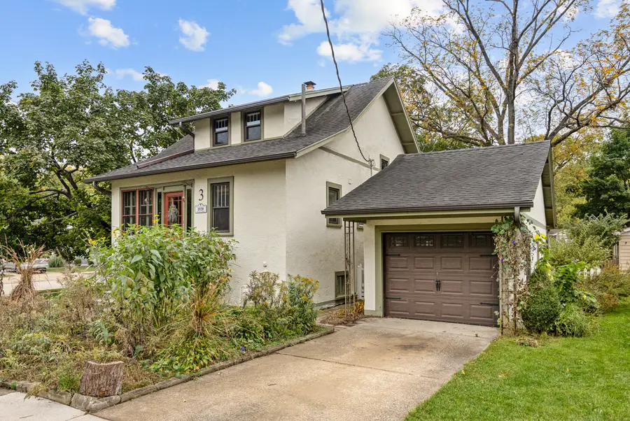 3 Center Street, Algonquin, IL 60102 - #2