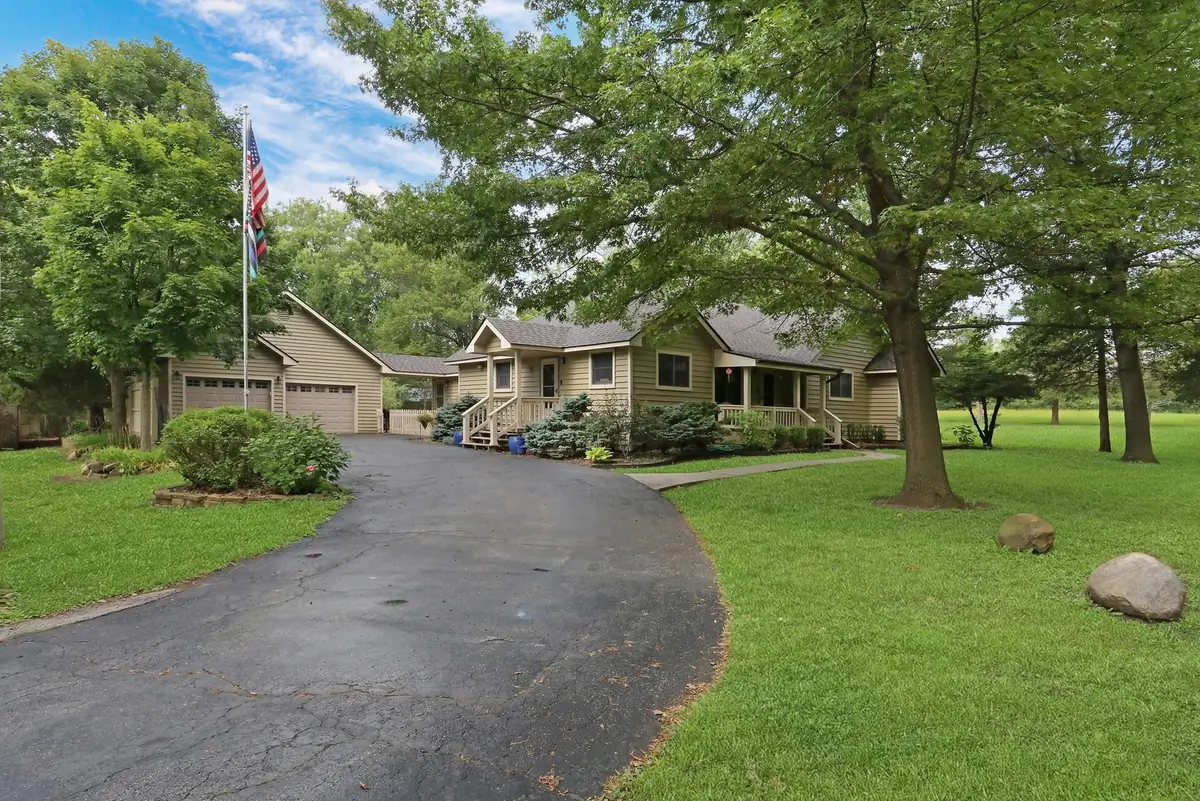 1036 Charles Avenue, Gurnee, IL 60031 - #1