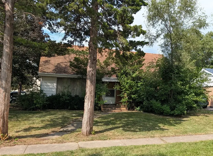 8816 Olympic Drive, Bridgeview, IL 60455 - #2