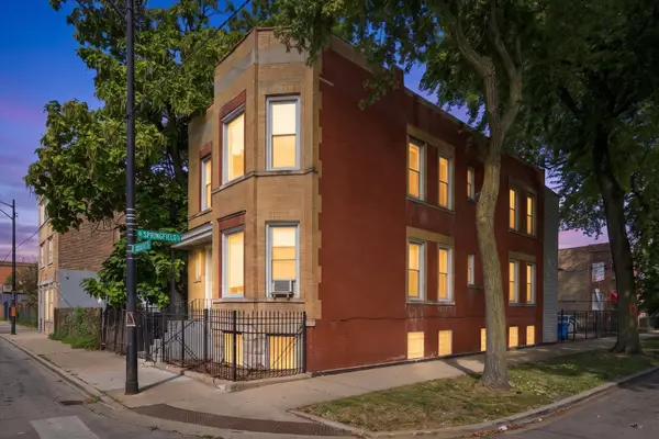 3900 W Division Street, Chicago, IL 60651