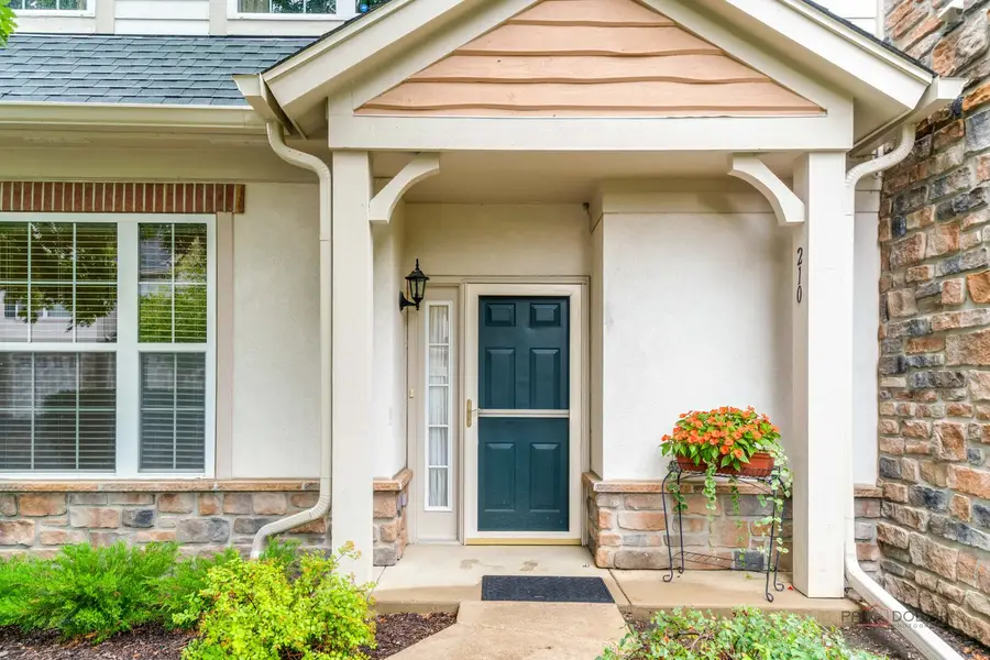 210 Shadow Creek Circle #210, Vernon Hills, IL 60061 - #2
