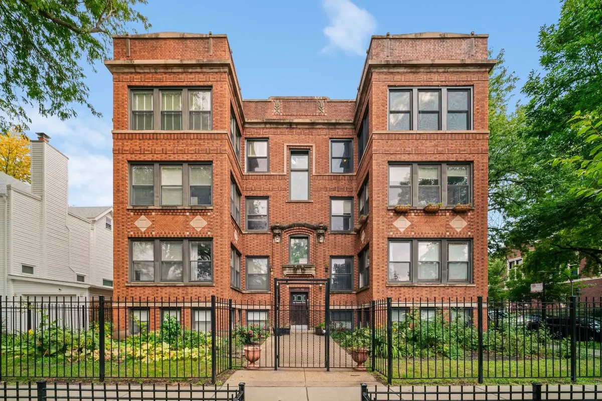 6701 N Bosworth Avenue #3, Chicago, IL 60626 - #1