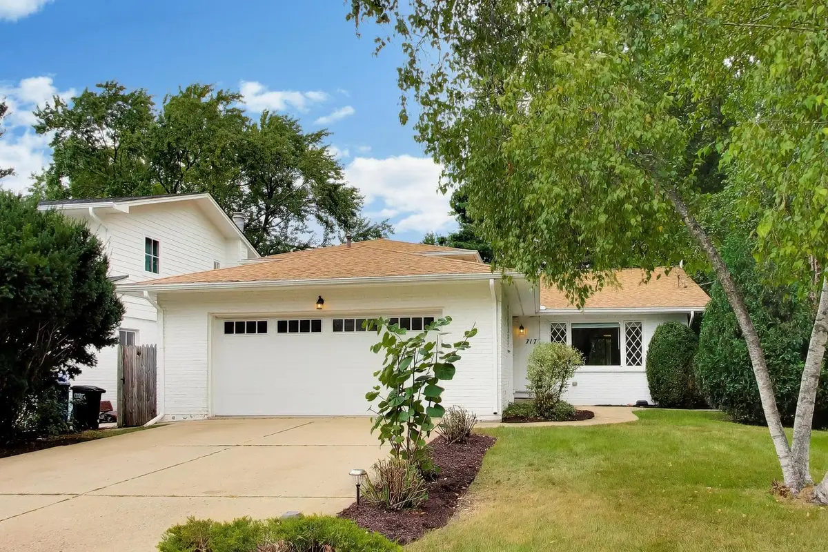 717 Cheever Avenue, Geneva, IL 60134 - #1