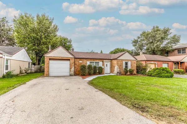 2821 Dempster Street, Park Ridge, IL 60068