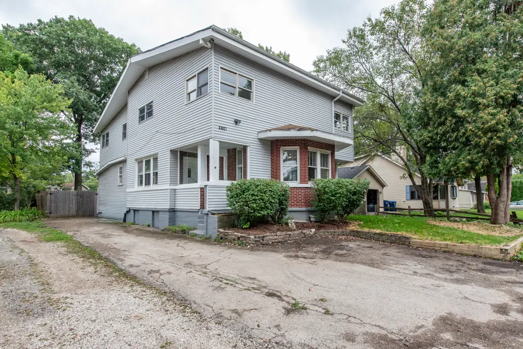 33827 N Oak Street, Grayslake, IL 60030 - #1