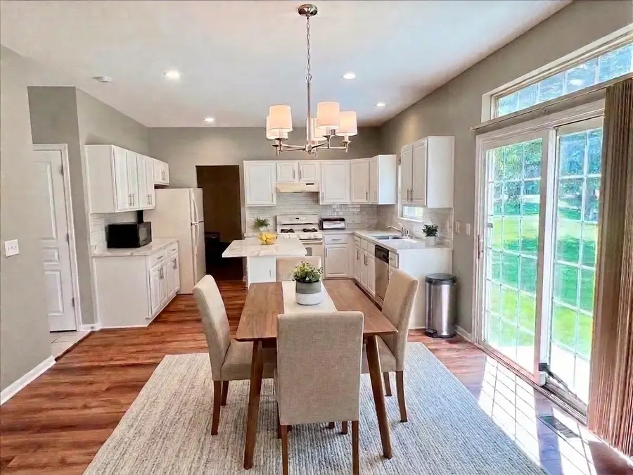 650 Glenbrook Road, Crystal Lake, IL 60012 - #3
