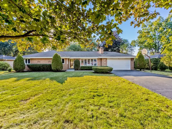 404 Tomah Avenue, Prospect Heights, IL 60070