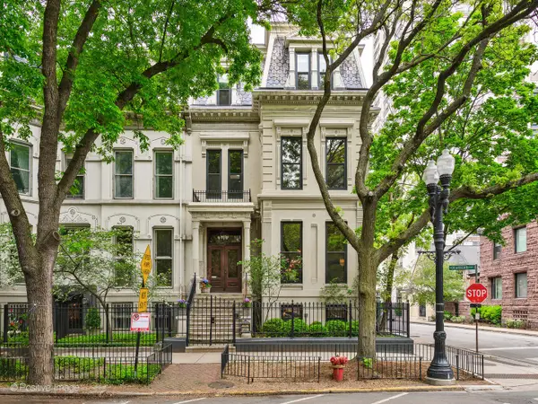 1454 N Dearborn Street, Chicago, IL 60610