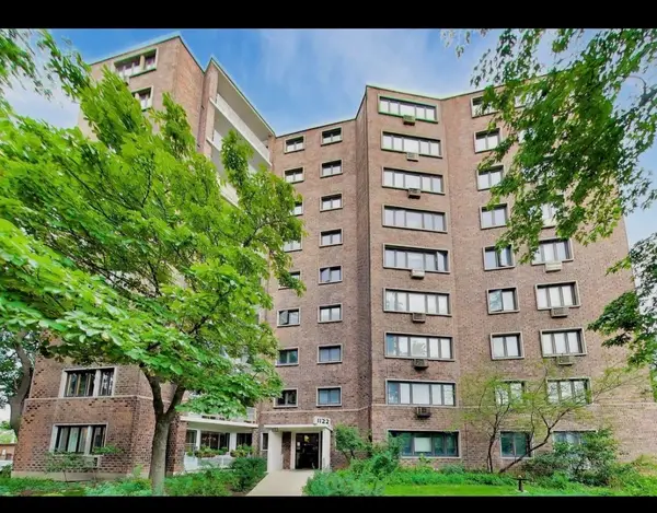 1122 W Lunt Avenue #2D, Chicago, IL 60626