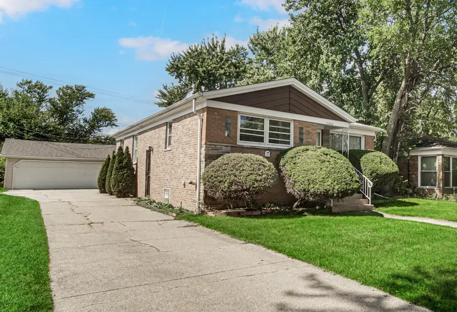 15452 Woodlawn East Avenue, South Holland, IL 60473 - #3