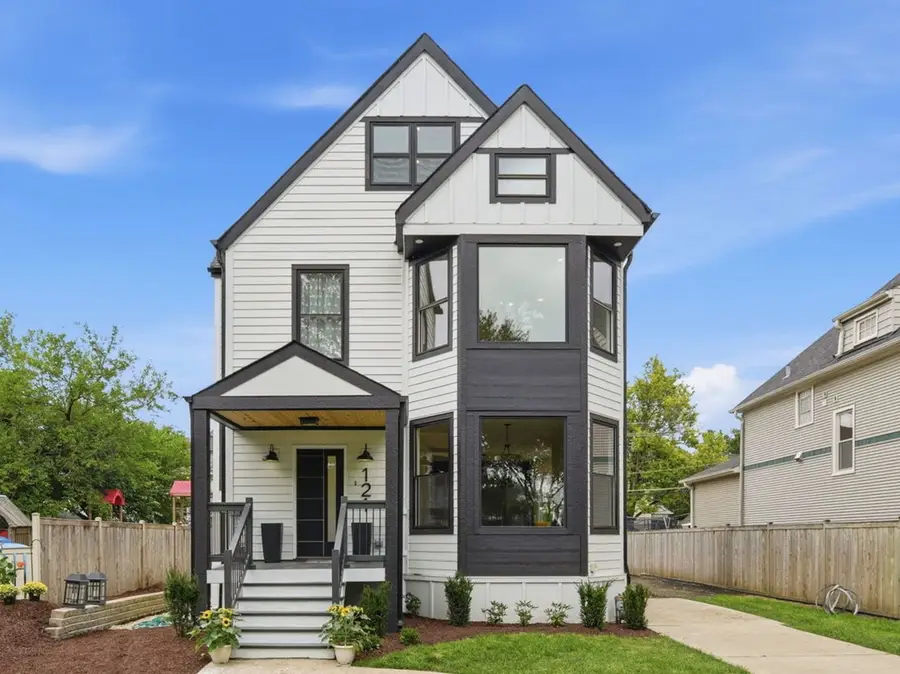 121 N Kensington Avenue, La Grange, IL 60525 - #2