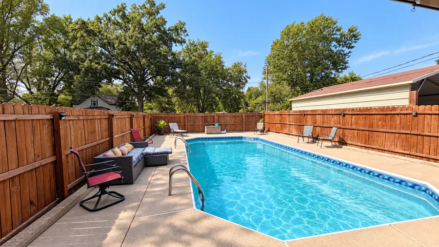 306 N Morrison Street, Centralia, IL 62801 - #2