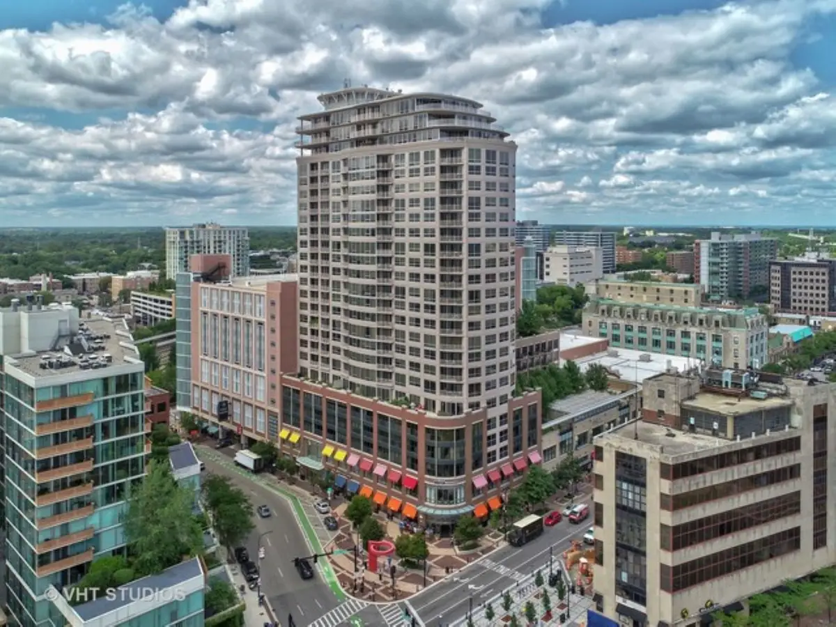 807 Davis Street #2212, Evanston, IL 60201 - #1