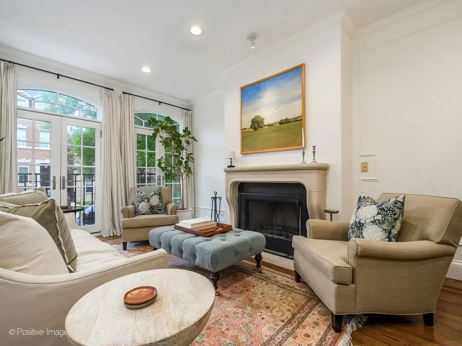 2227 W Medill Avenue, Chicago, IL 60647 - #3