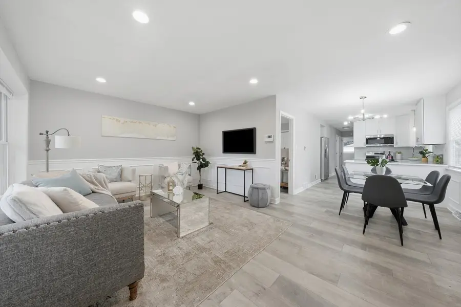 8231 S Wentworth Avenue, Chicago, IL 60620 - #3