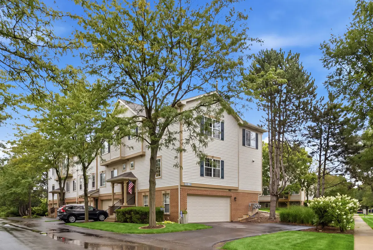 160 Monarch Drive #160, Streamwood, IL 60107 - #1