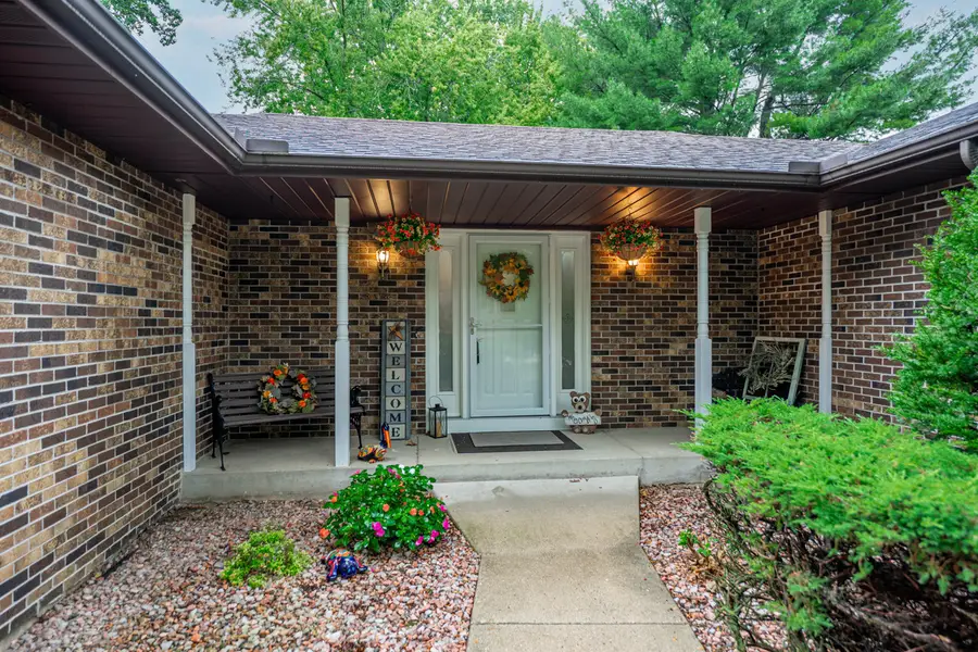 1747 Arnold Avenue, Rockford, IL 61108 - #3