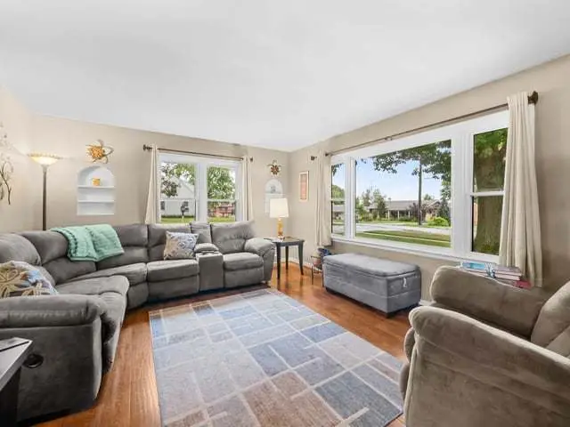 110 N Maple Avenue, Polo, IL 61064 - #3