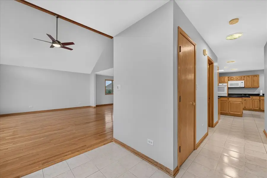 1285 Drawbridge Lane, Lemont, IL 60439 - #3