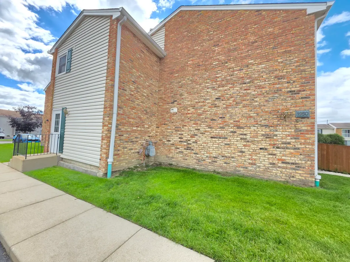 1950 Kenilworth Circle #A, Hoffman Estates, IL 60169 - #1