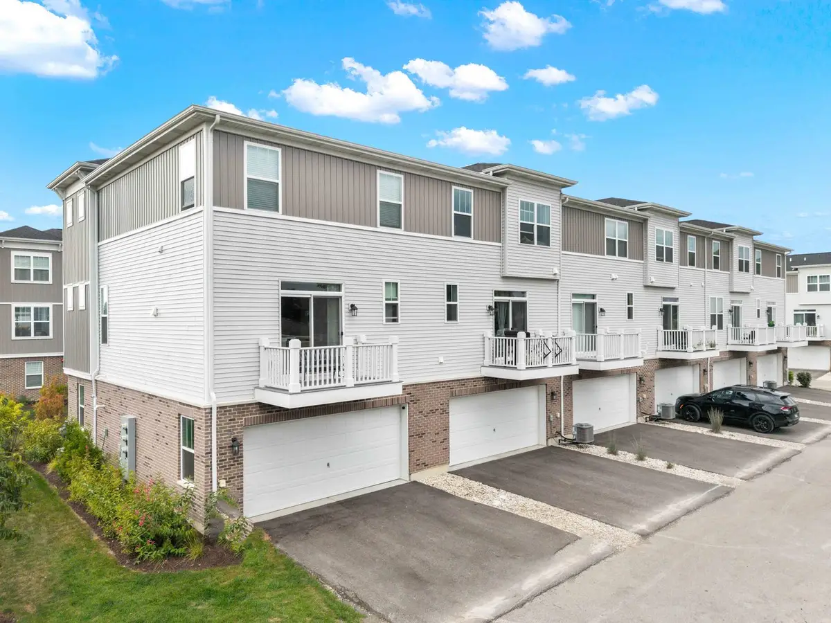 1125 Dock Street, Des Plaines, IL 60018 - #1