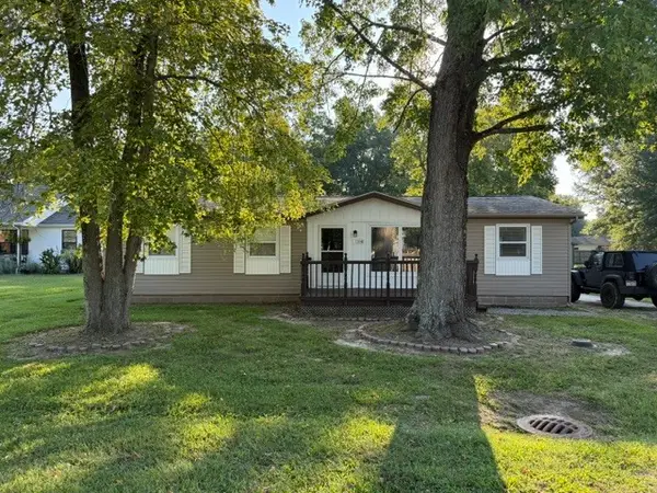 1306 Main Street, Carterville, IL 62918