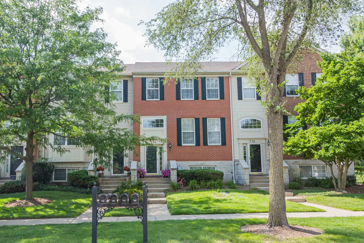 734 Thornbury Road, Bartlett, IL 60103 - #1