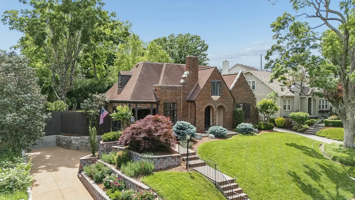 3635 Valley Vista Road, Nashville, TN 37205 - #1