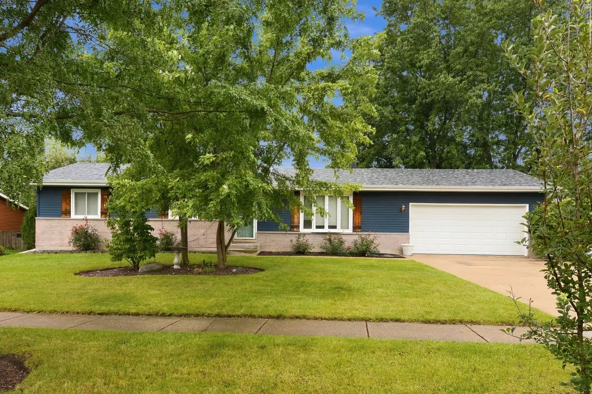 1415 N Scully Drive, McHenry, IL 60050 - #1