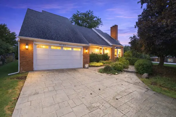 10S381 Jamie Lane, Willowbrook, IL 60527