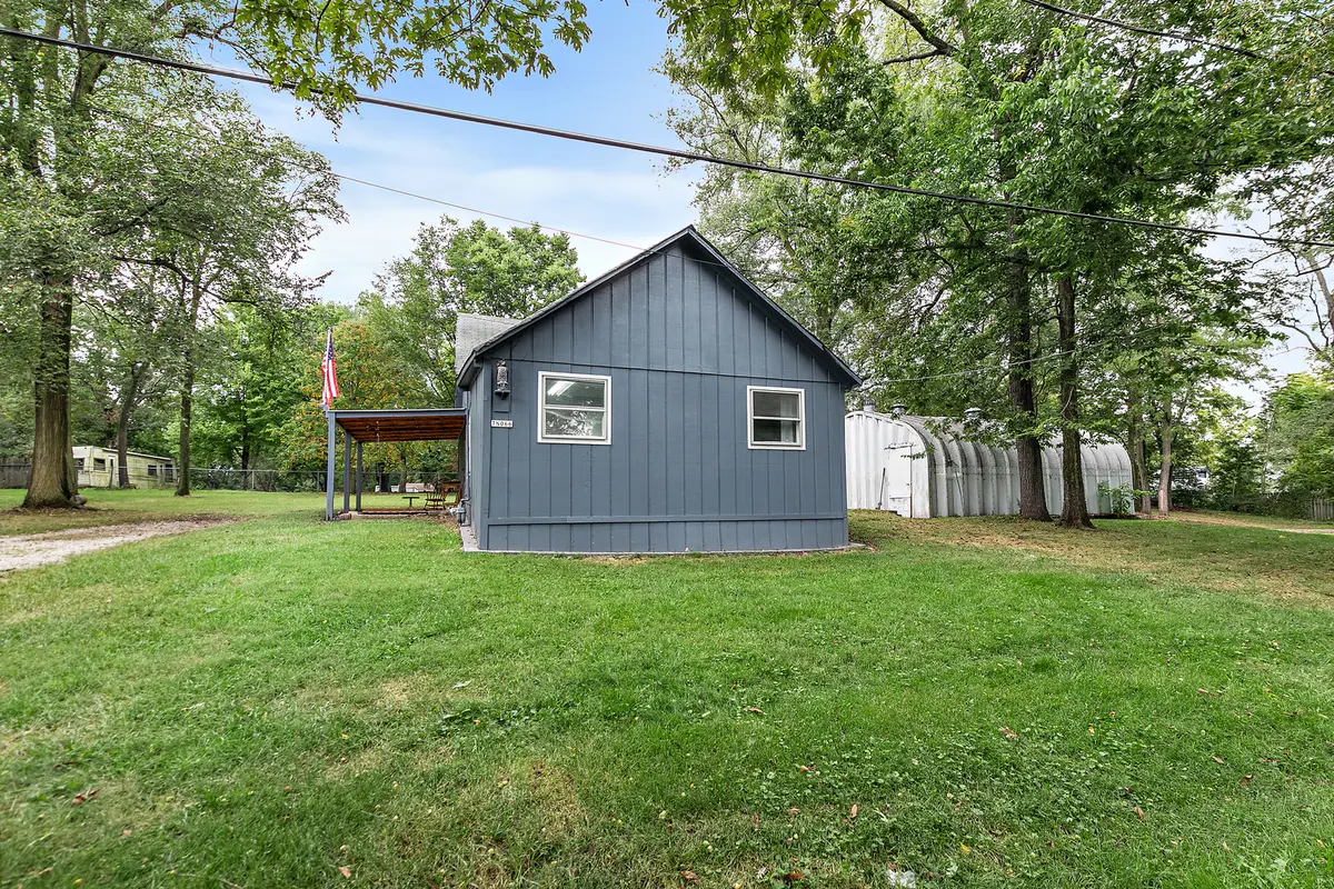 7N066 Woodlawn Avenue, Saint Charles, IL 60174 - #1