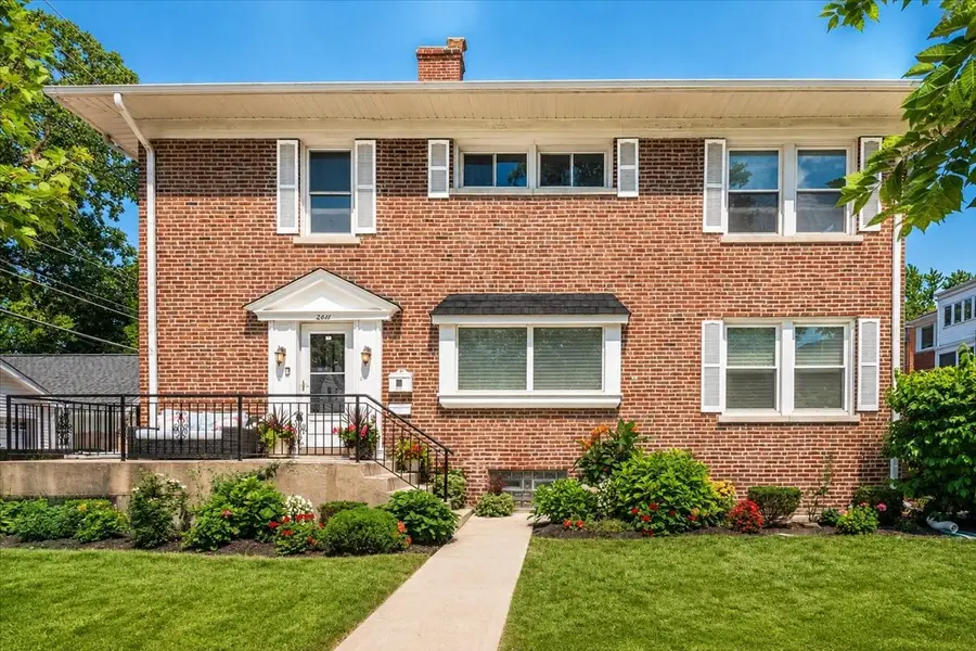 2611 Walnut Avenue, Evanston, IL 60201 - #2