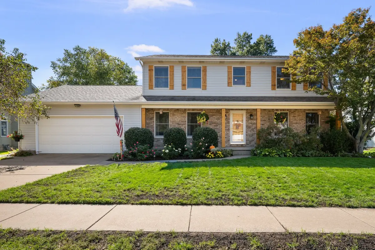 2493 Countryside Lane, Bettendorf, IA 52722 - #1