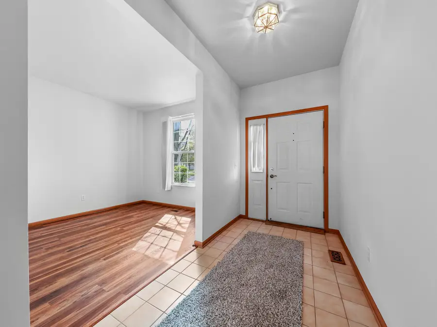 1566 Benzie Circle, Romeoville, IL 60446 - #3