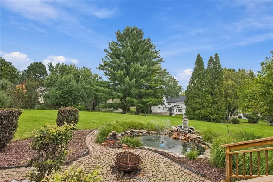 1320 Spring Hill Drive, Algonquin, IL 60102 - #2